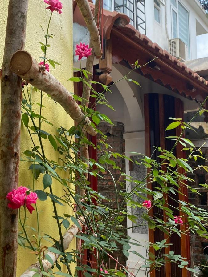 Seven Homestay Хуе Екстериор снимка
