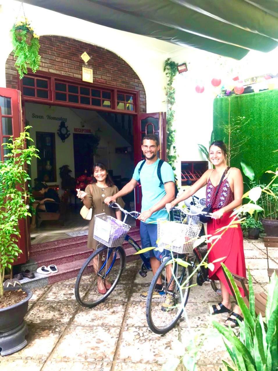 Seven Homestay Хуе Екстериор снимка